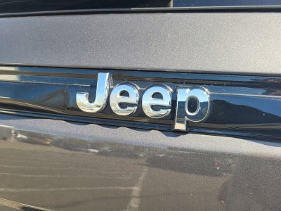 2024 Jeep GRAND CHEROKEE LAREDO
