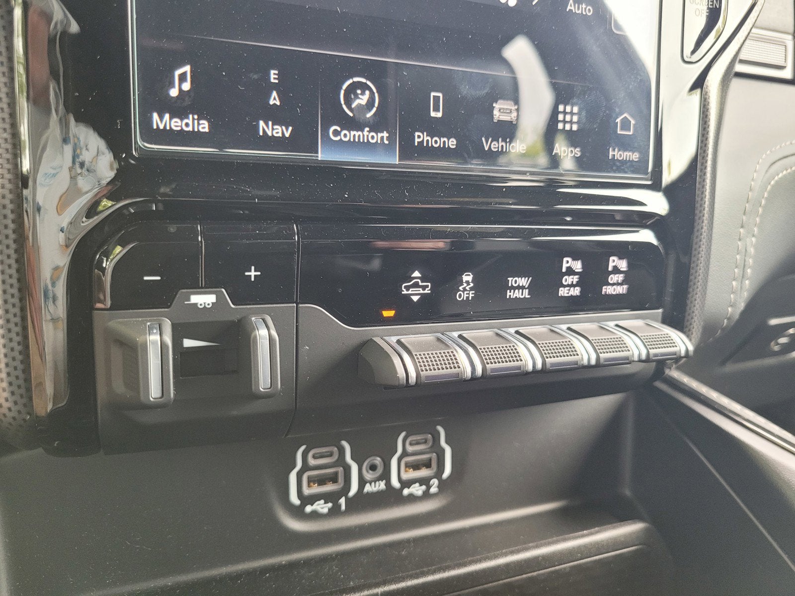 2023 RAM 1500 LIMITED