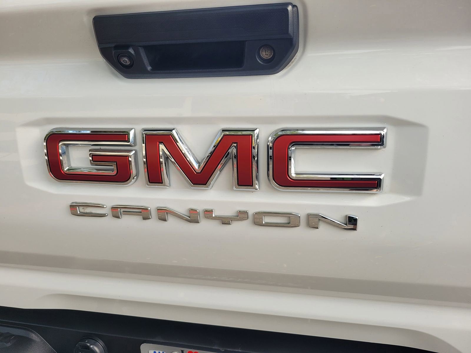 2024 GMC CANYON 4WD AT4