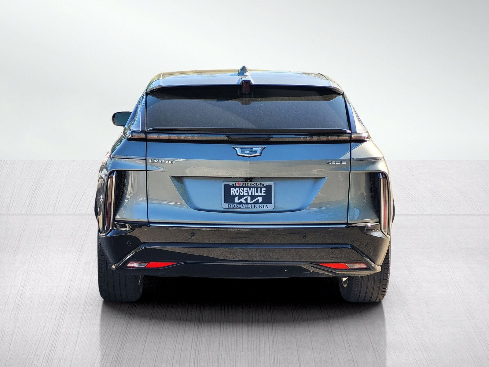 2024 Cadillac LYRIQ LUXURY