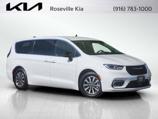 2025 Chrysler PACIFICA HYBRID SELECT