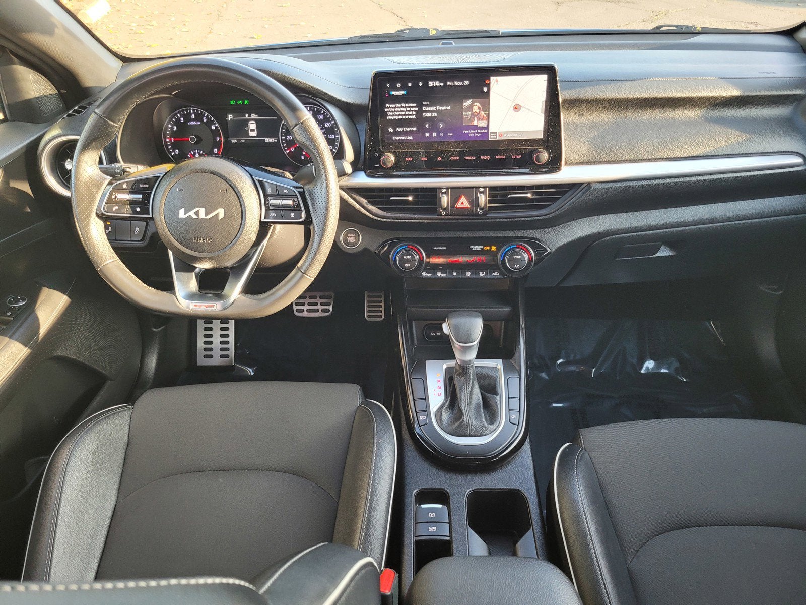 2024 Kia FORTE GT-LINE