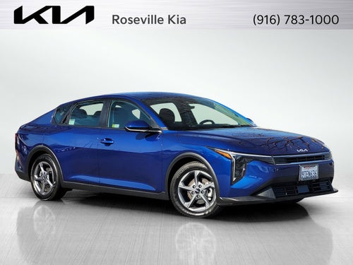 2025 Kia K4 LXS