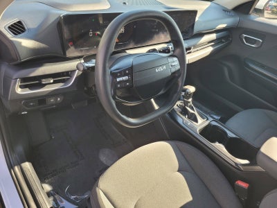 2025 Kia K4 LX