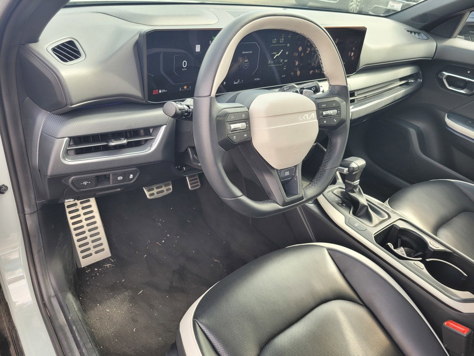 2025 Kia K4 GT-LINE TURBO