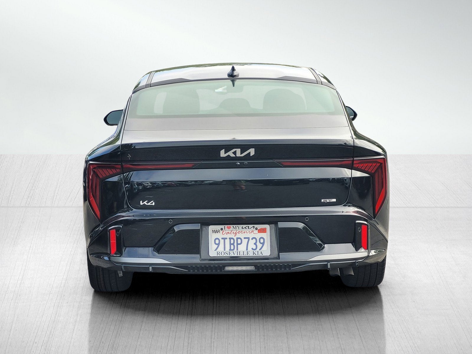 2025 Kia K4 GT-LINE TURBO