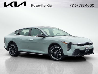 2025 Kia K4 GT-LINE