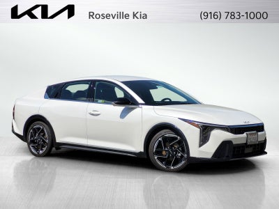 2025 Kia K4 GT-LINE