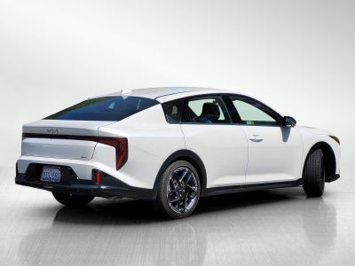 2025 Kia K4 GT-LINE