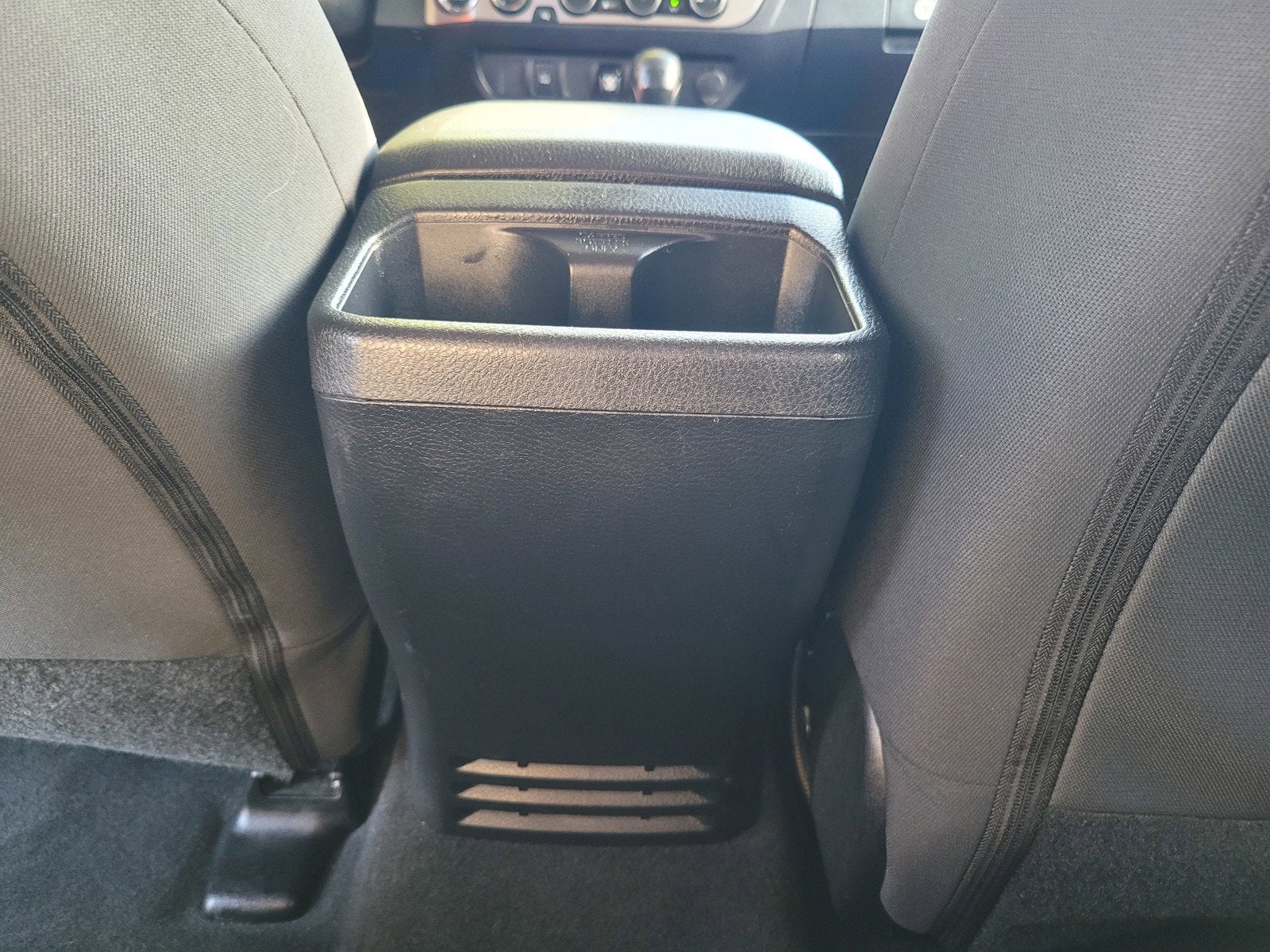 2023 Toyota TACOMA 4WD SR5