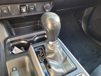 2023 Toyota TACOMA 4WD SR5