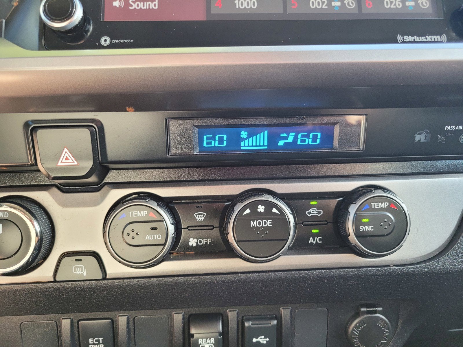 2023 Toyota TACOMA 4WD SR5