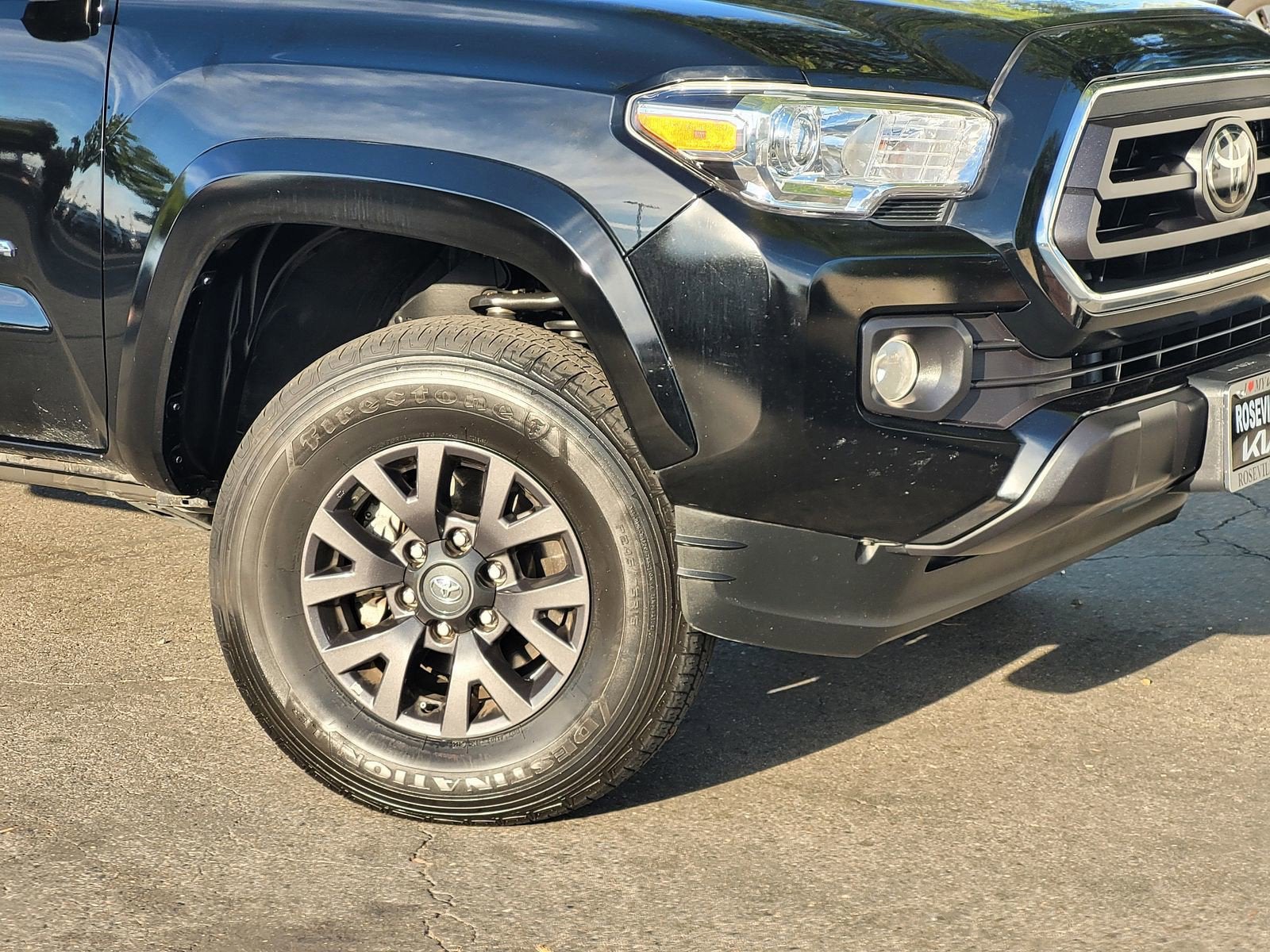 2023 Toyota TACOMA 4WD SR5