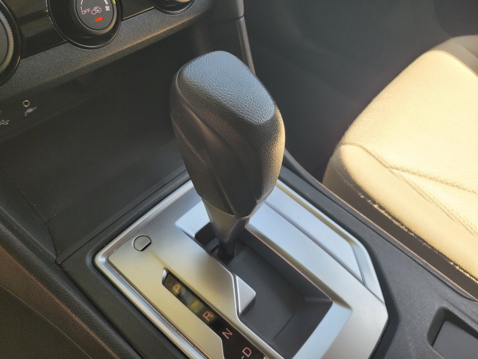 2023 Subaru IMPREZA BASE