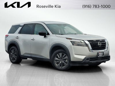 2023 Nissan PATHFINDER S