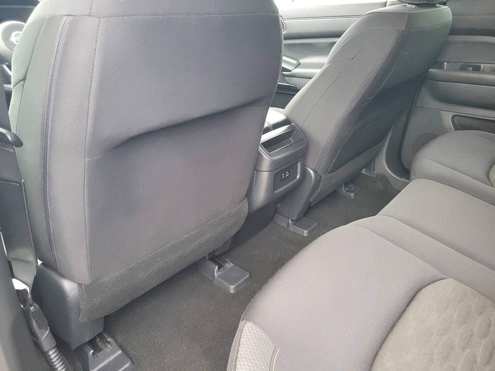 2023 Nissan PATHFINDER S