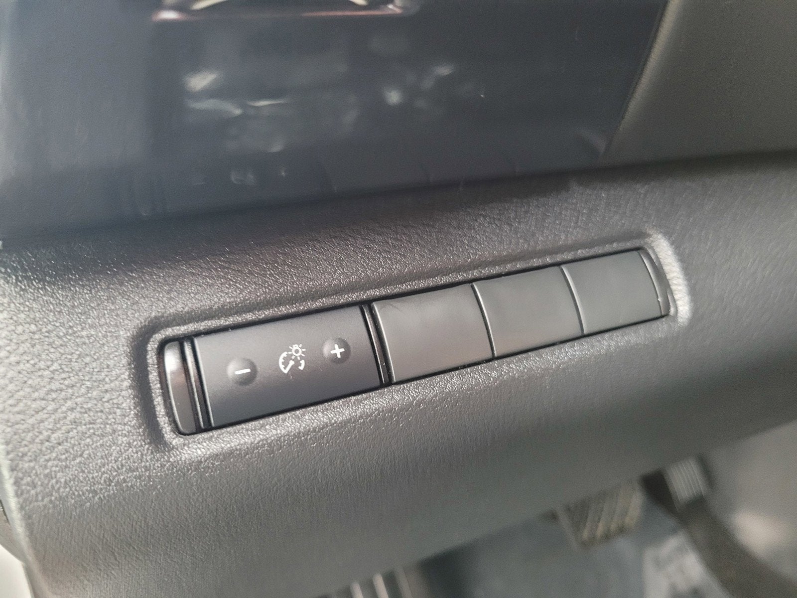 2023 Nissan PATHFINDER S