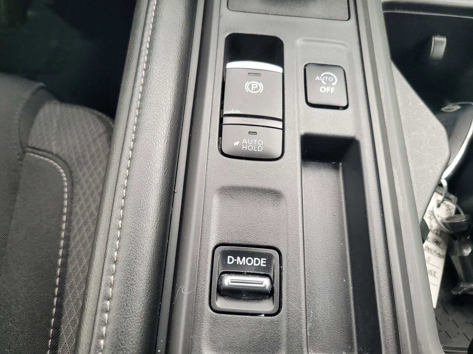 2023 Nissan PATHFINDER S