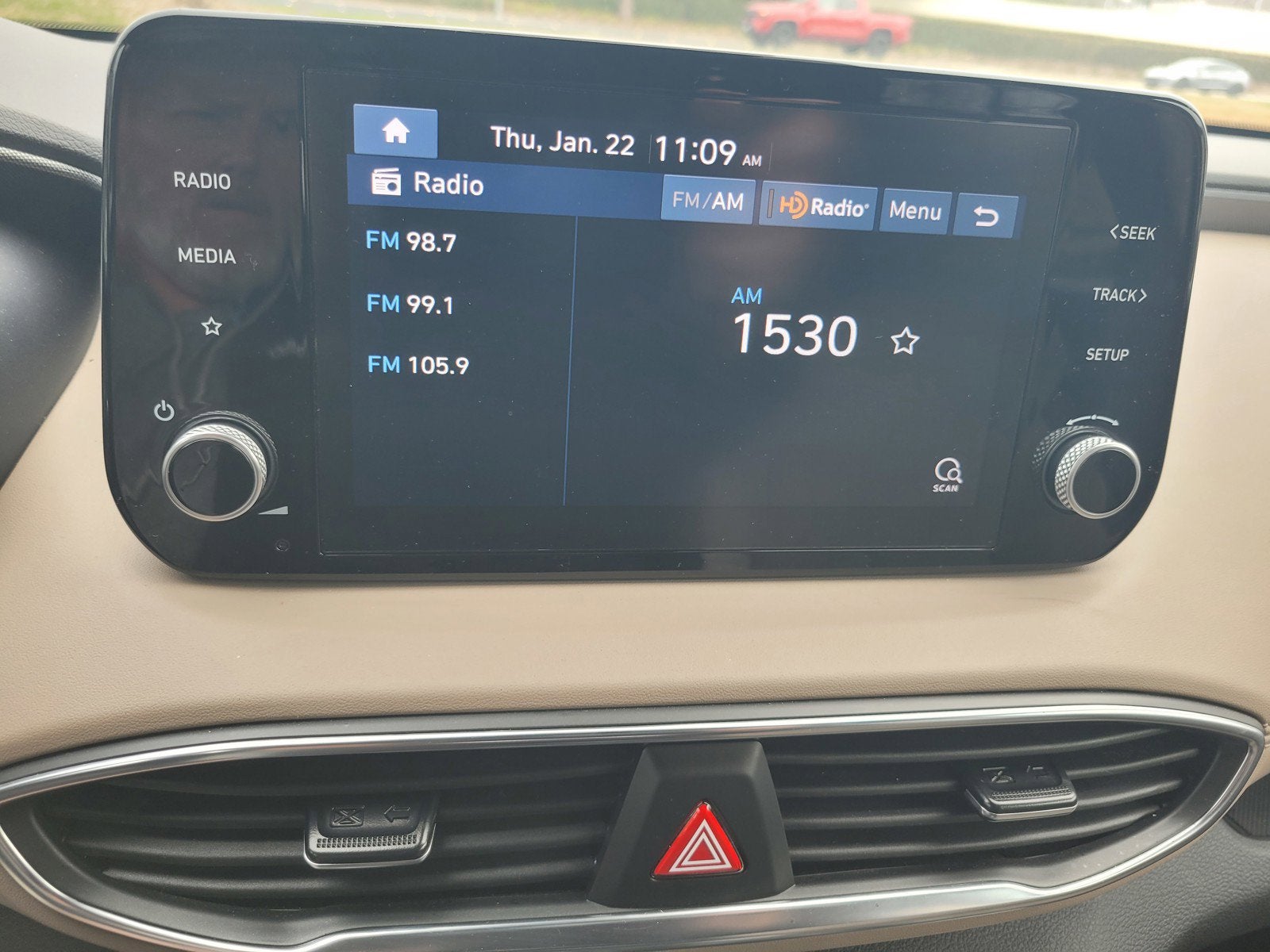 2023 Hyundai SANTA FE SE