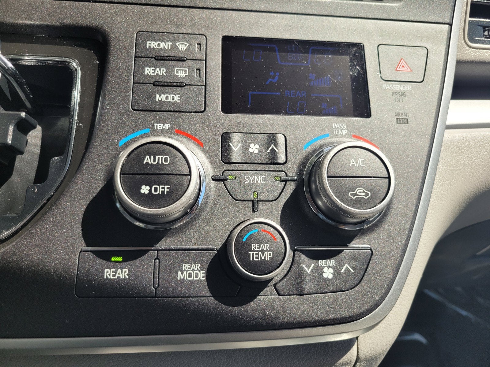 2020 Toyota SIENNA L