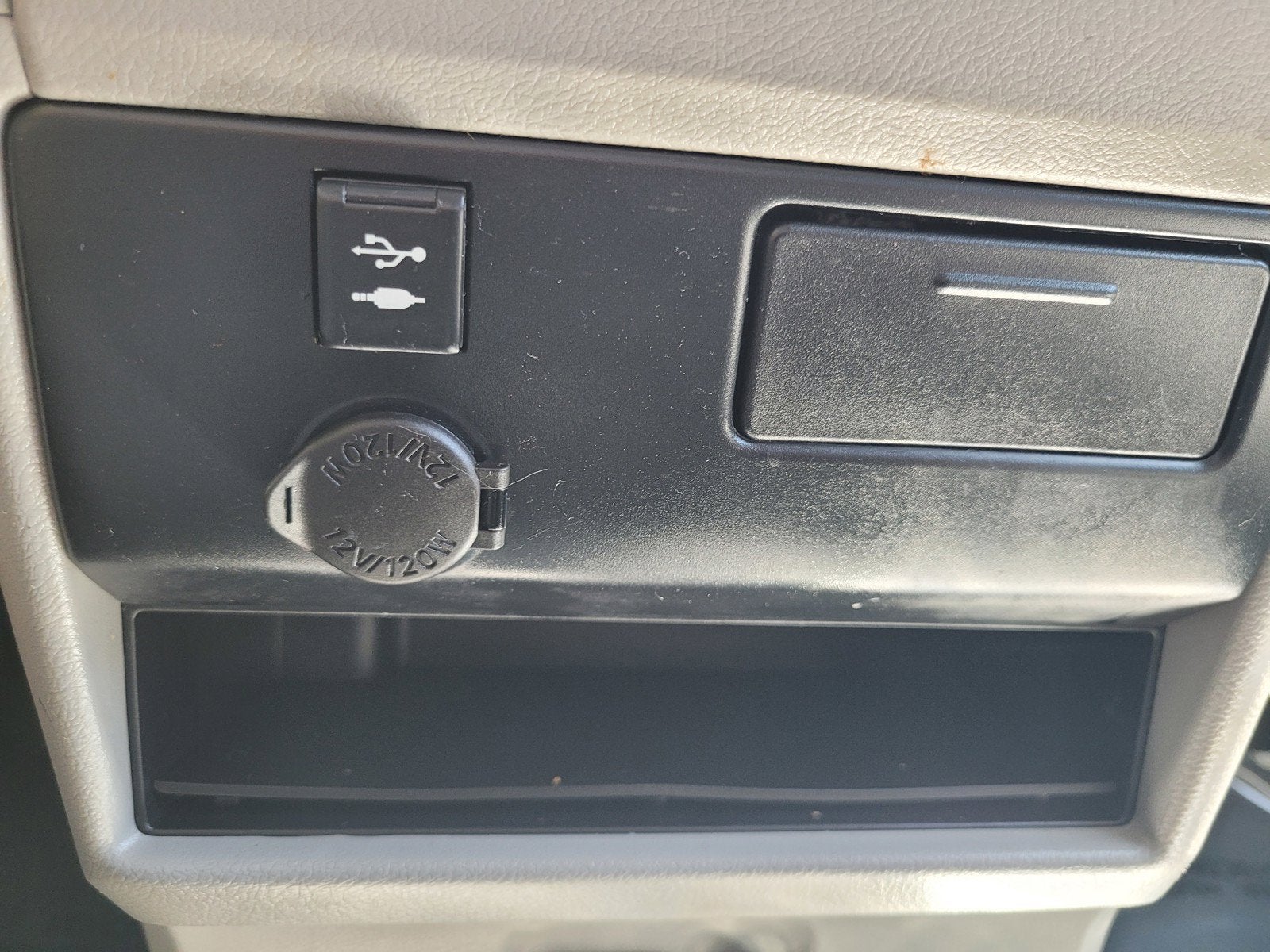 2020 Toyota SIENNA L