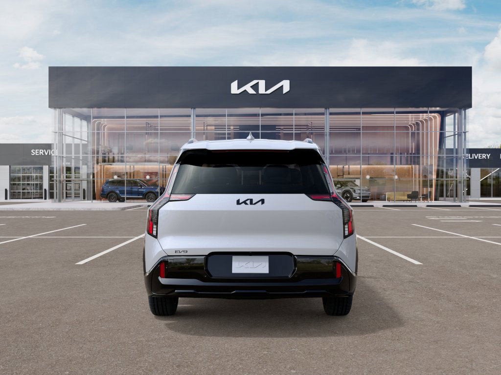 2026 Kia EV9 LAND
