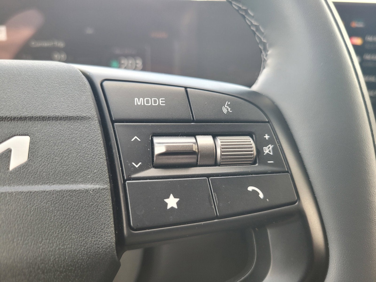 2025 Kia EV6 WIND