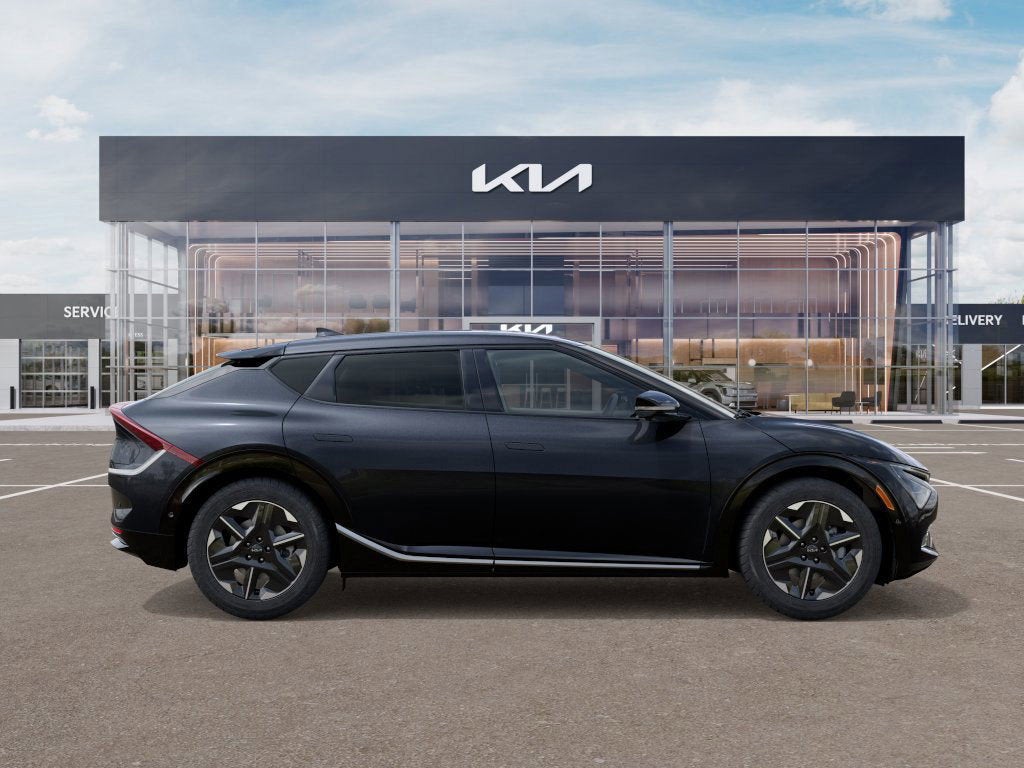 2025 Kia EV6 WIND