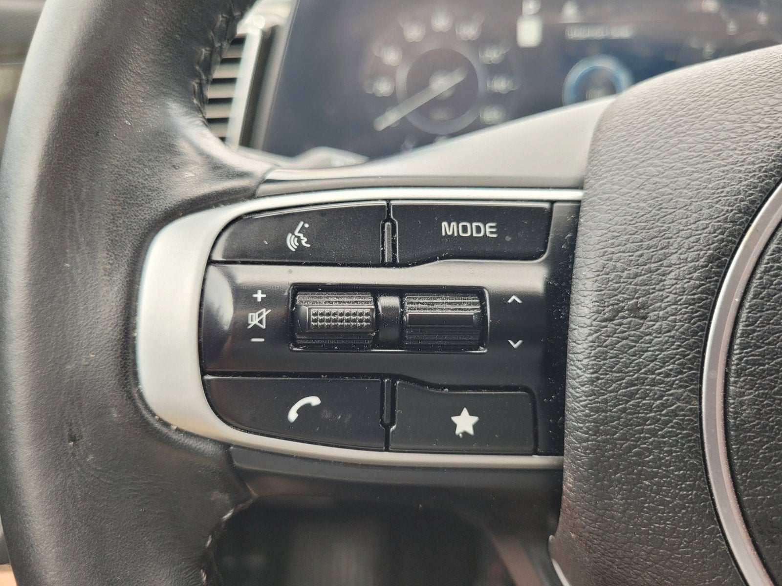 2024 Kia SPORTAGE SX