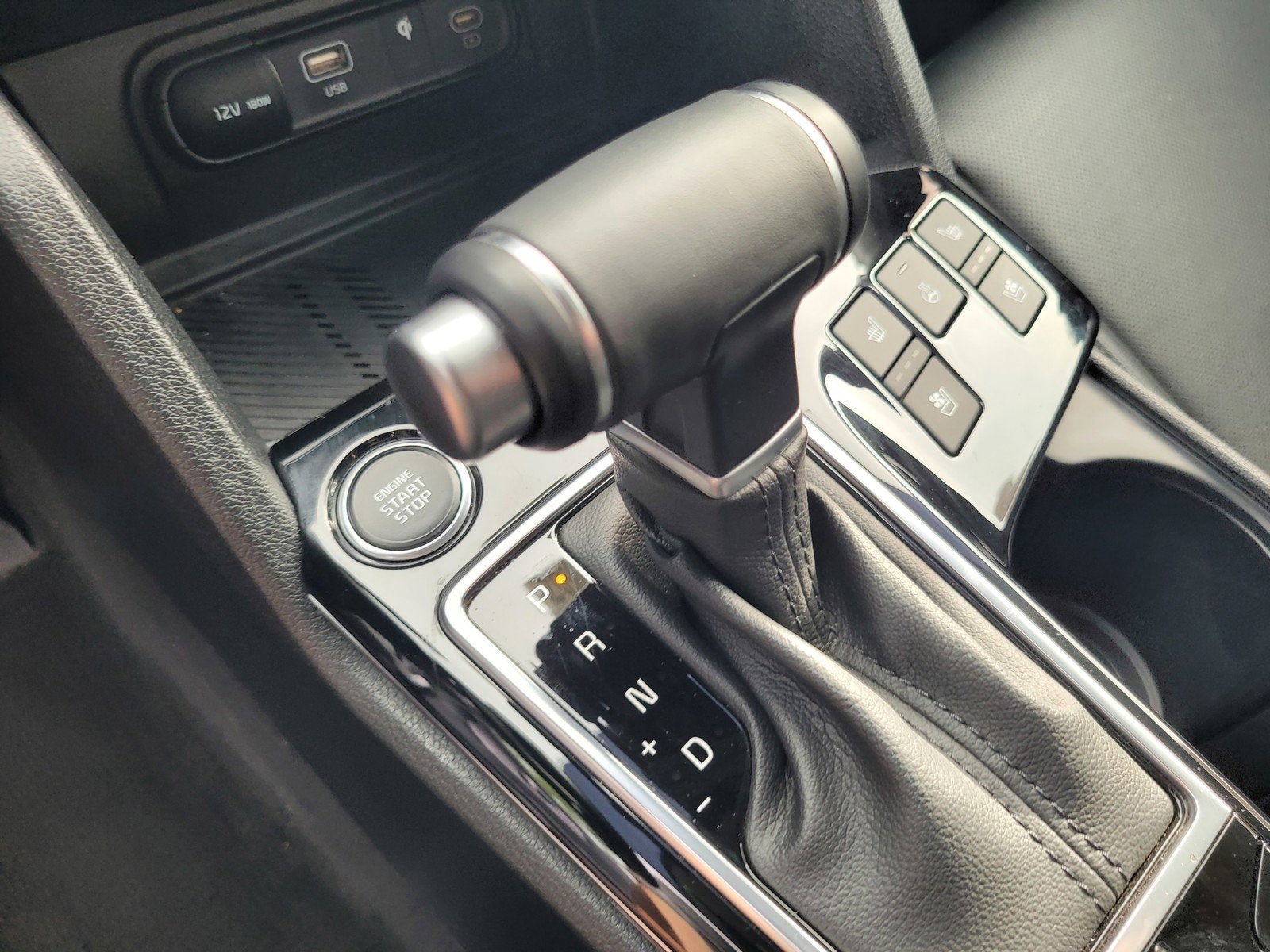 2025 Kia SPORTAGE SX-PRESTIGE