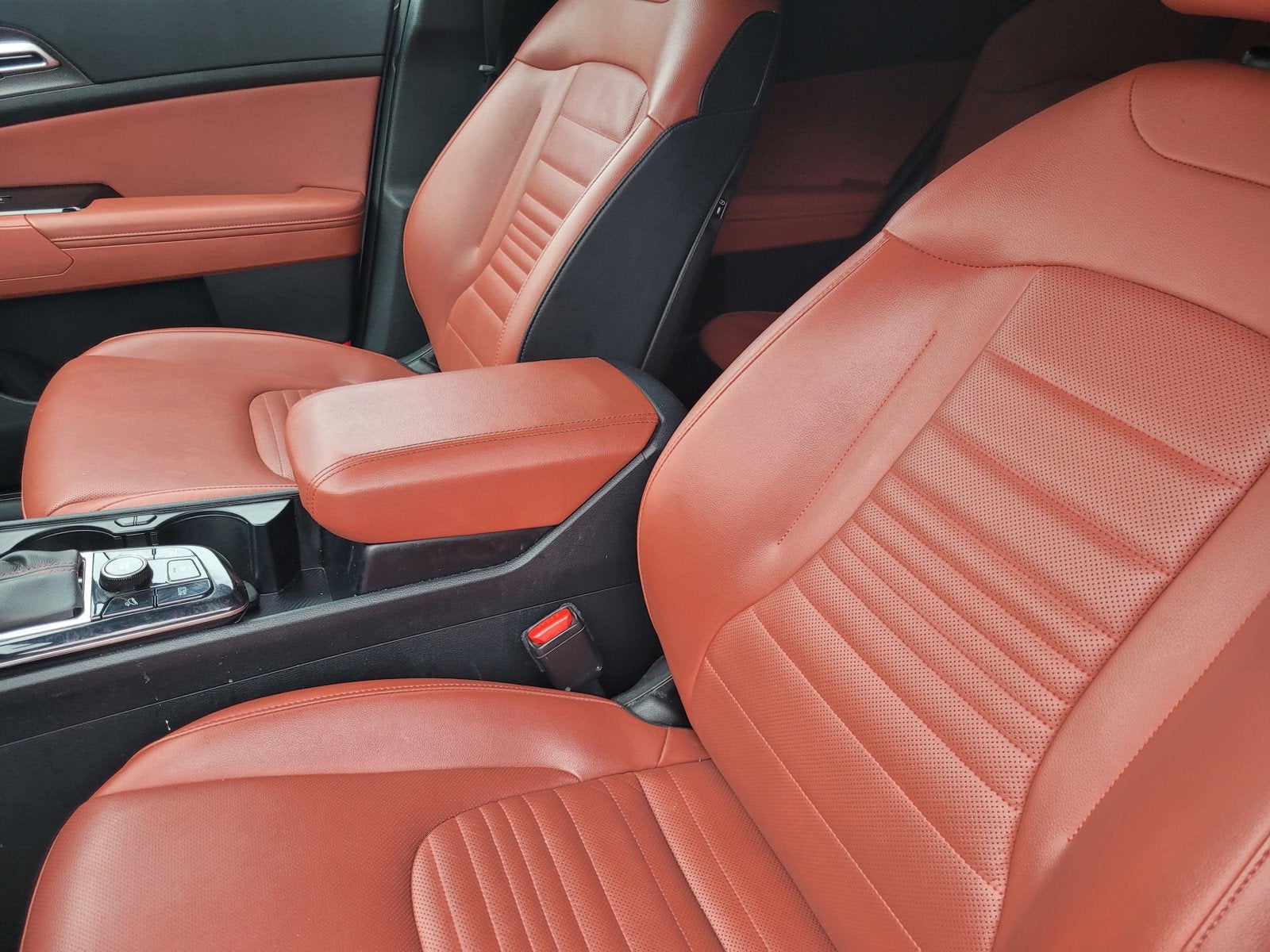 2025 Kia SPORTAGE SX-PRESTIGE