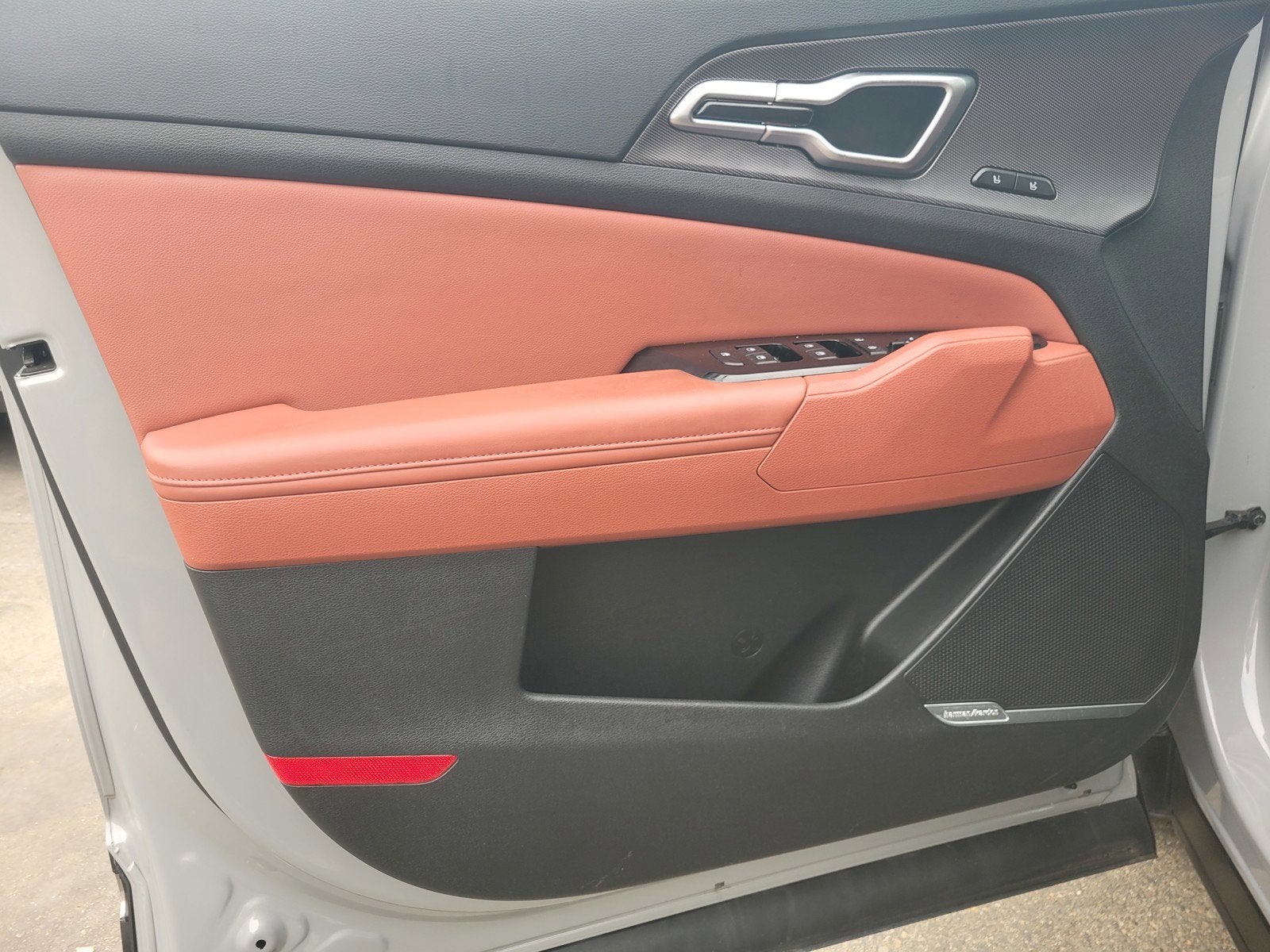 2025 Kia SPORTAGE SX-PRESTIGE