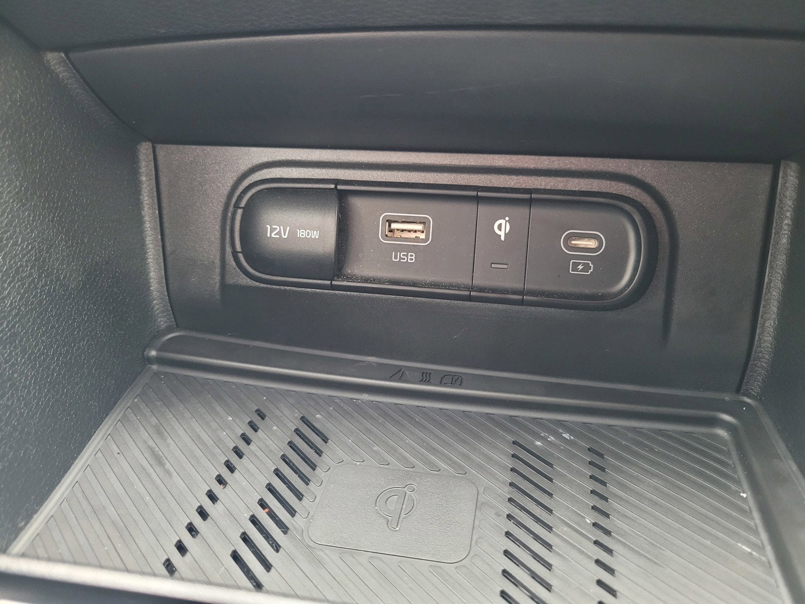 2024 Kia SPORTAGE X-PRO PRESTIGE