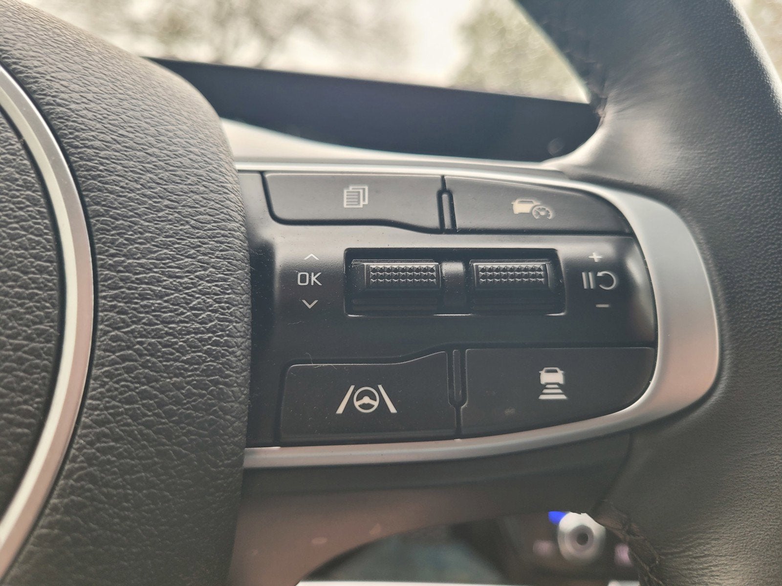 2024 Kia SPORTAGE X-PRO PRESTIGE