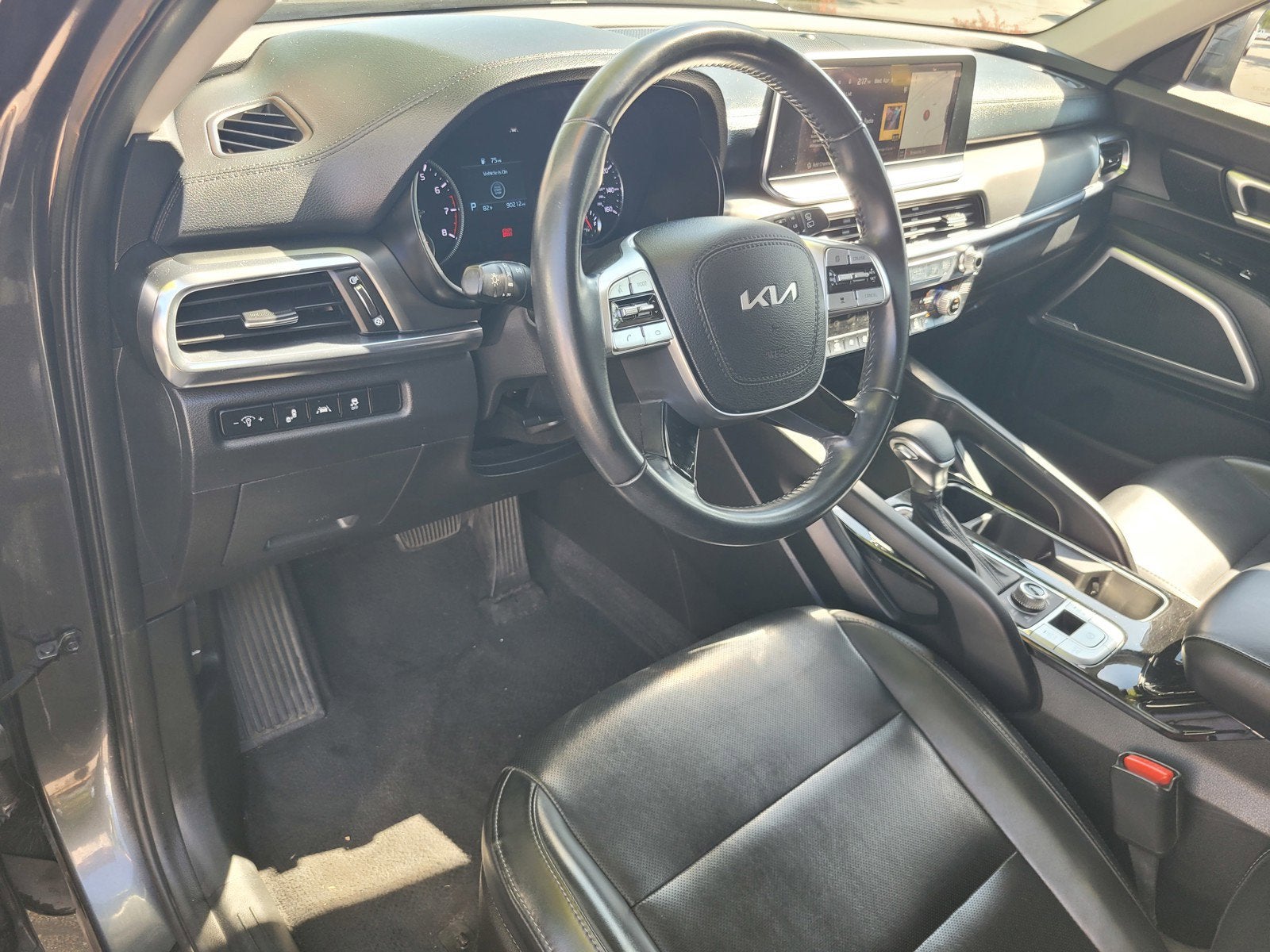 2022 Kia TELLURIDE LX