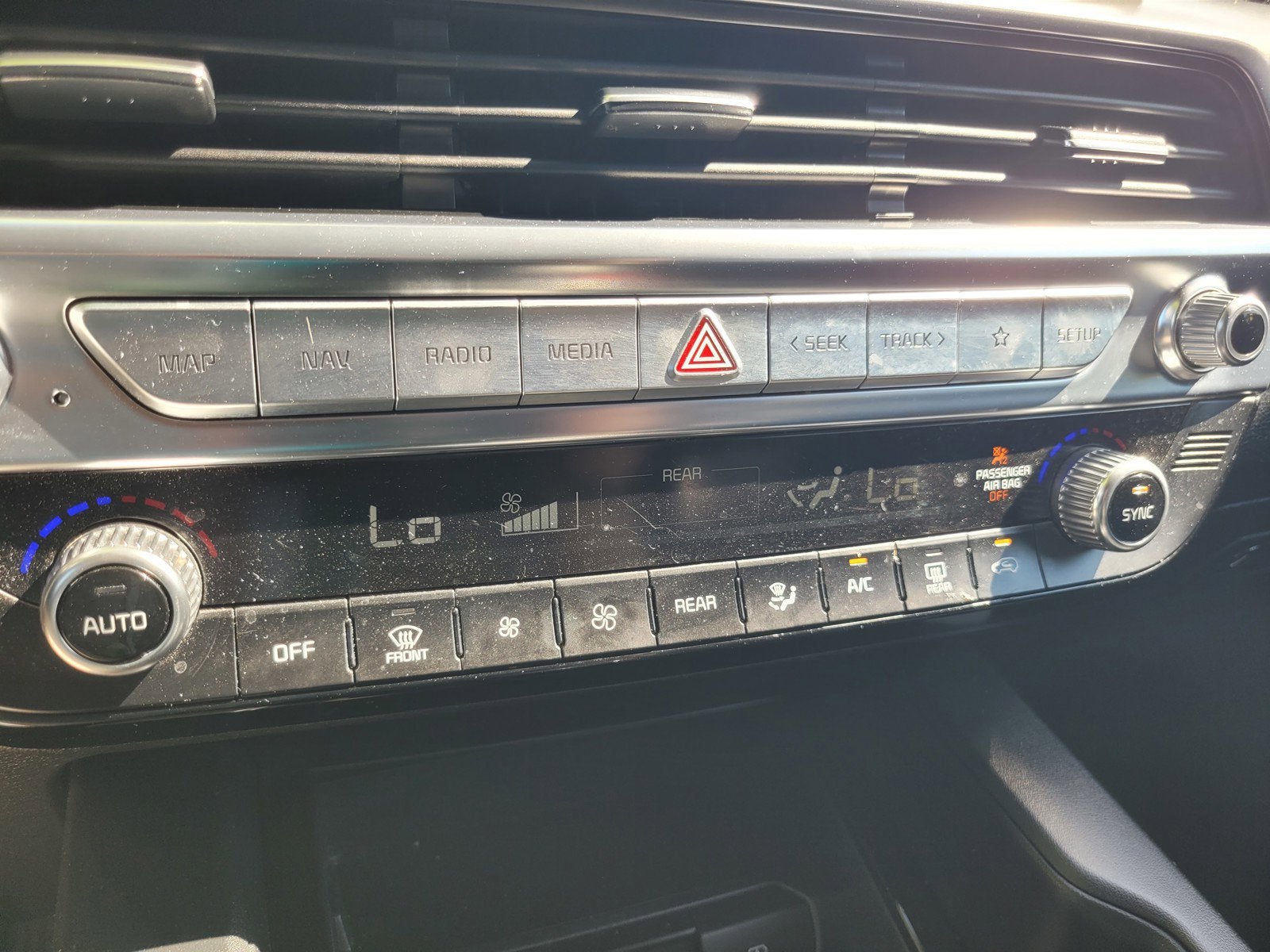 2022 Kia TELLURIDE LX