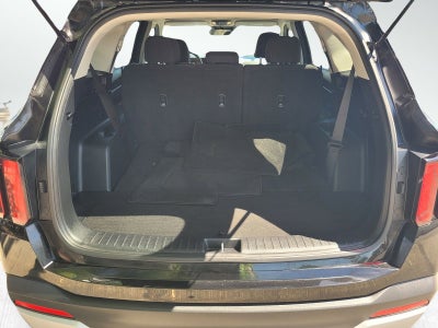 2025 Kia SORENTO LX
