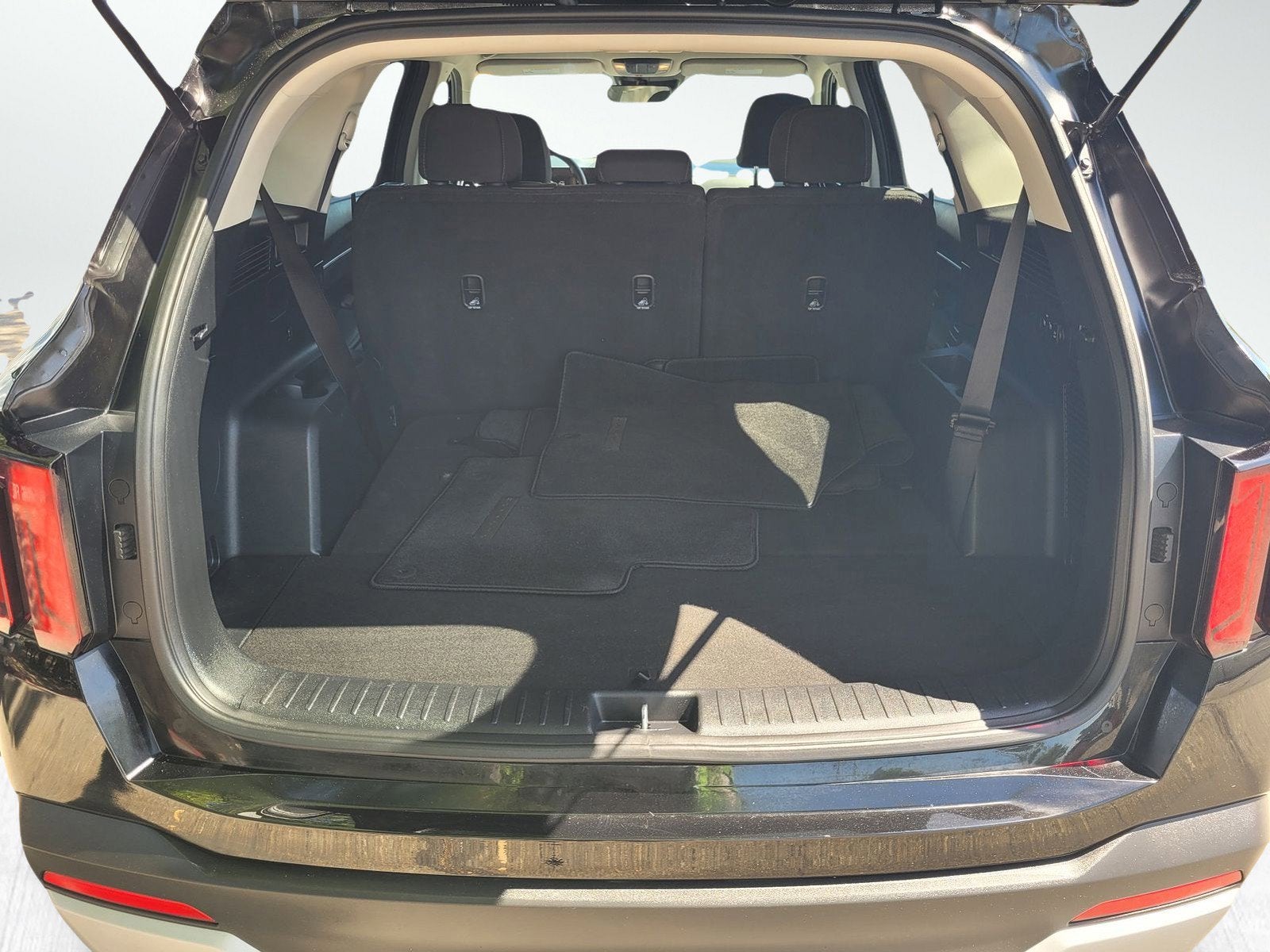 2025 Kia SORENTO LX
