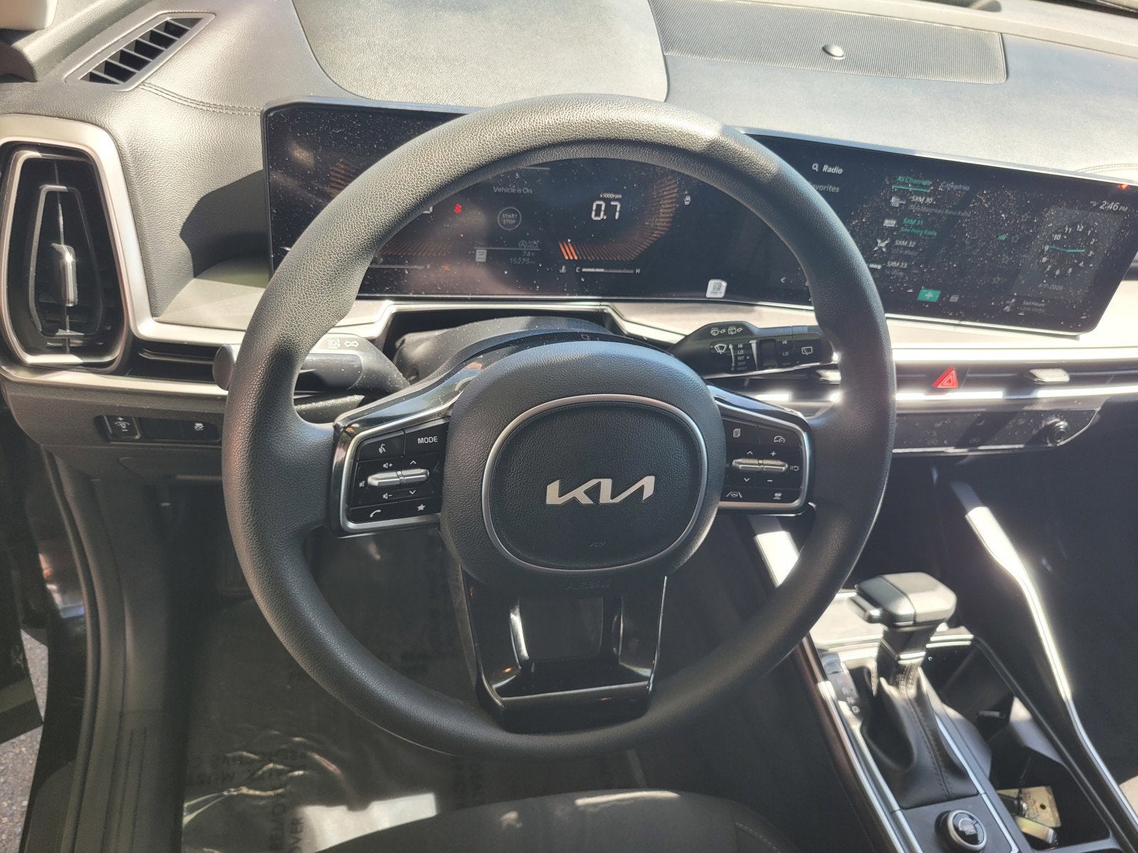2025 Kia SORENTO LX