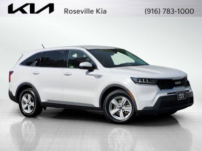 2023 Kia SORENTO LX
