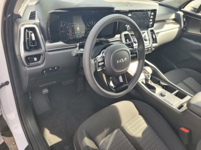 2023 Kia SORENTO LX