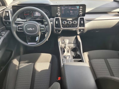 2023 Kia SORENTO LX