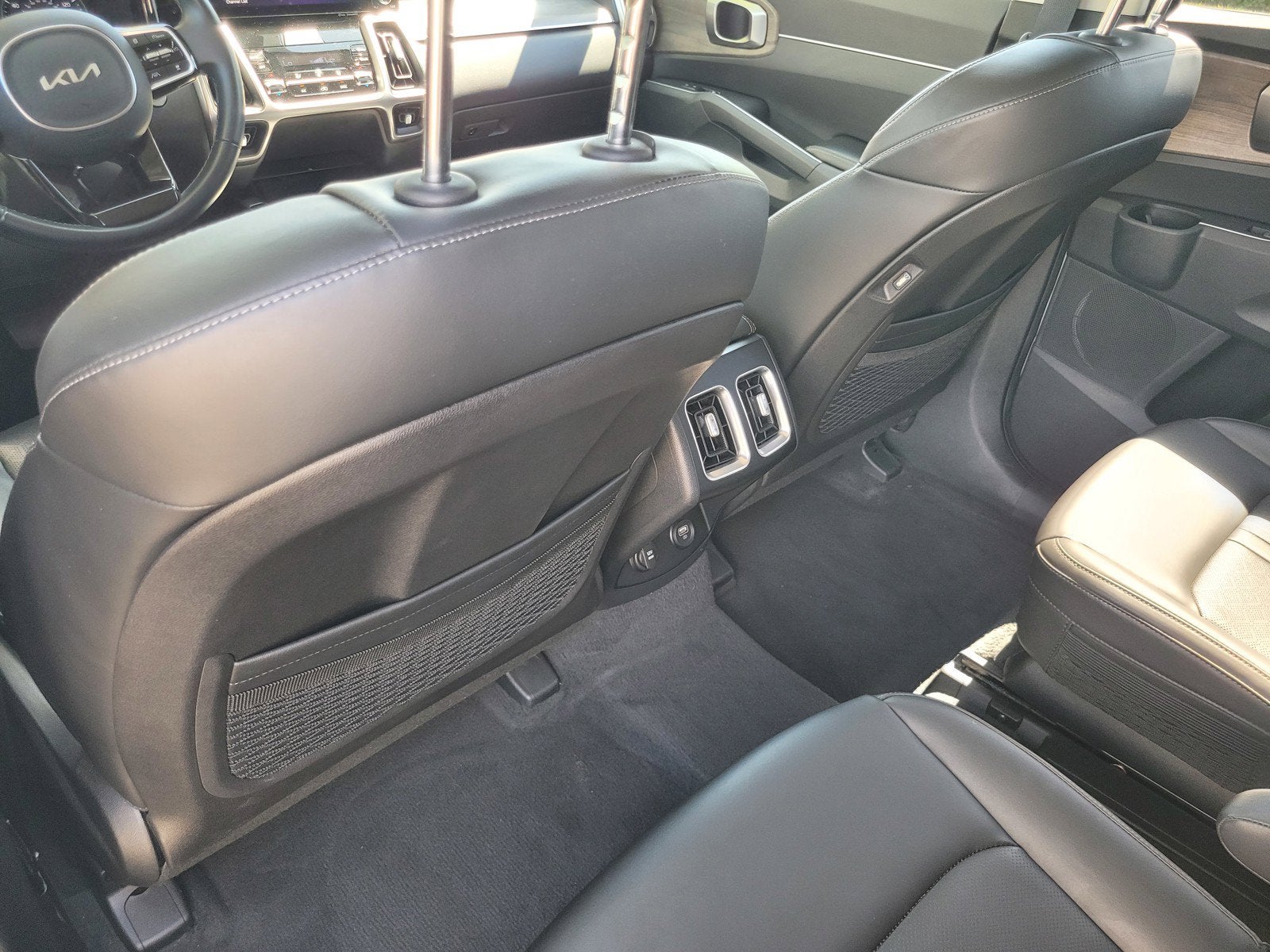 2023 Kia SORENTO EX