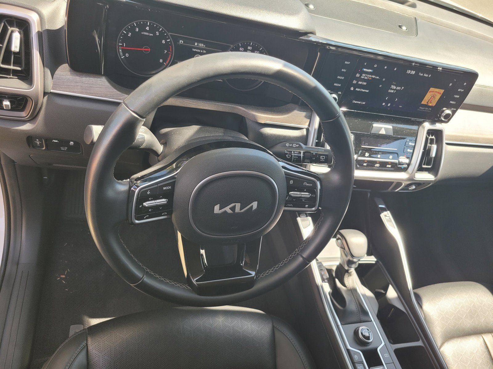 2023 Kia SORENTO EX