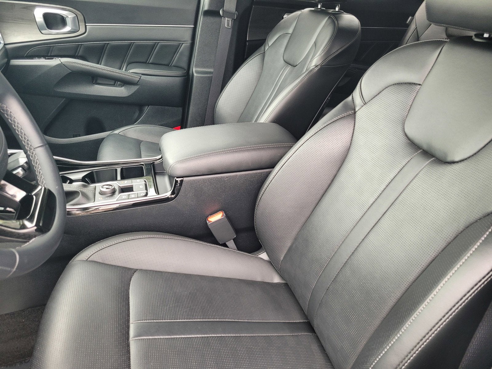 2025 Kia SORENTO X-LINE SX