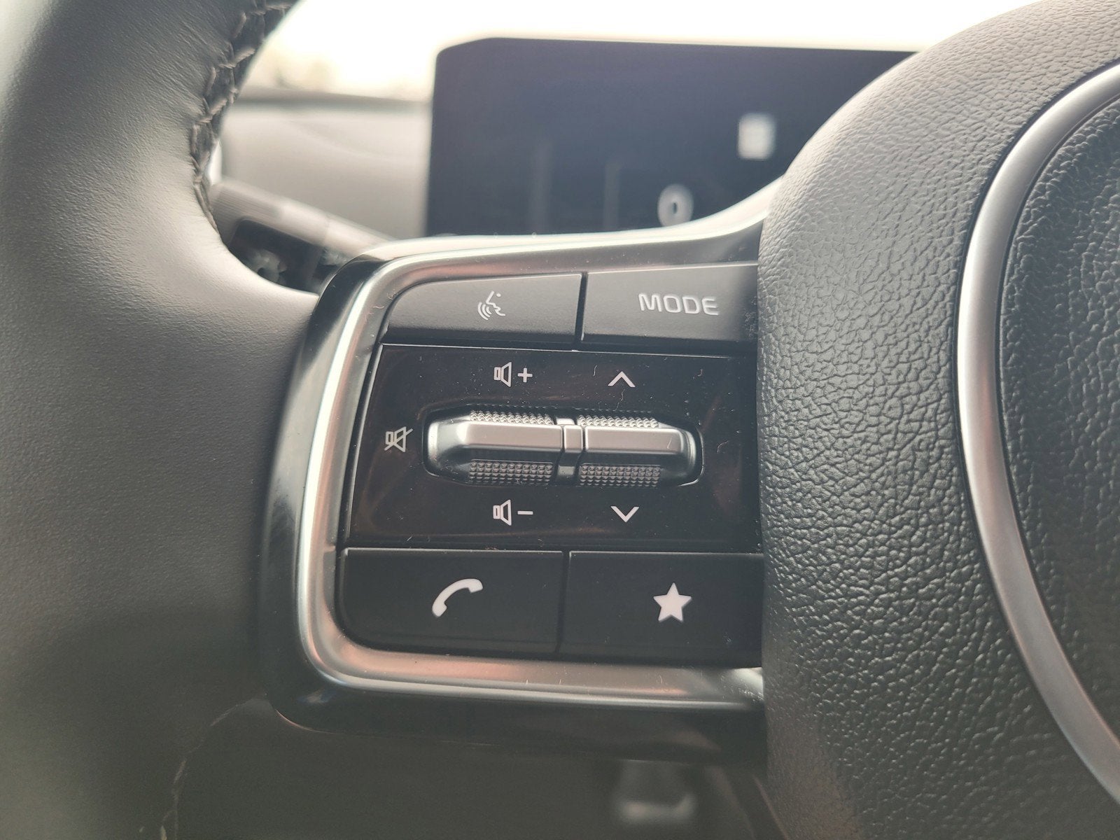 2025 Kia SORENTO X-LINE SX