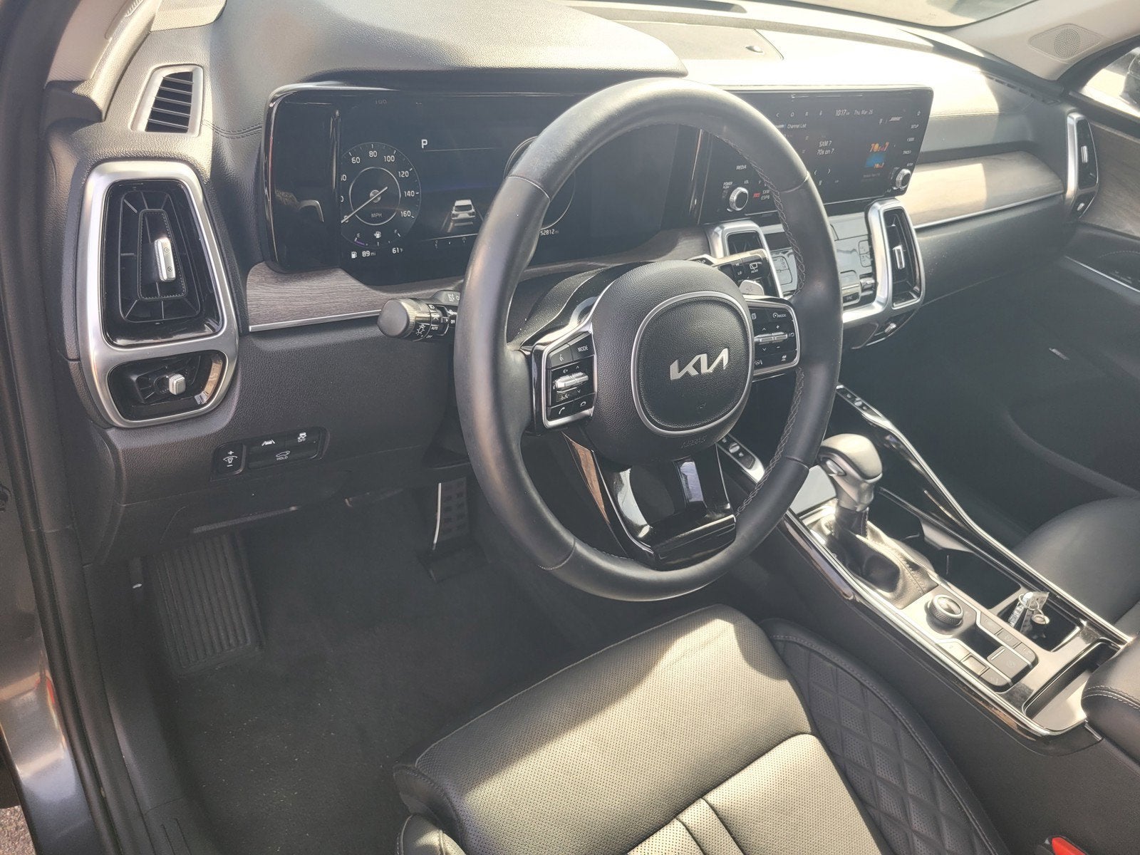 2023 Kia SORENTO Base