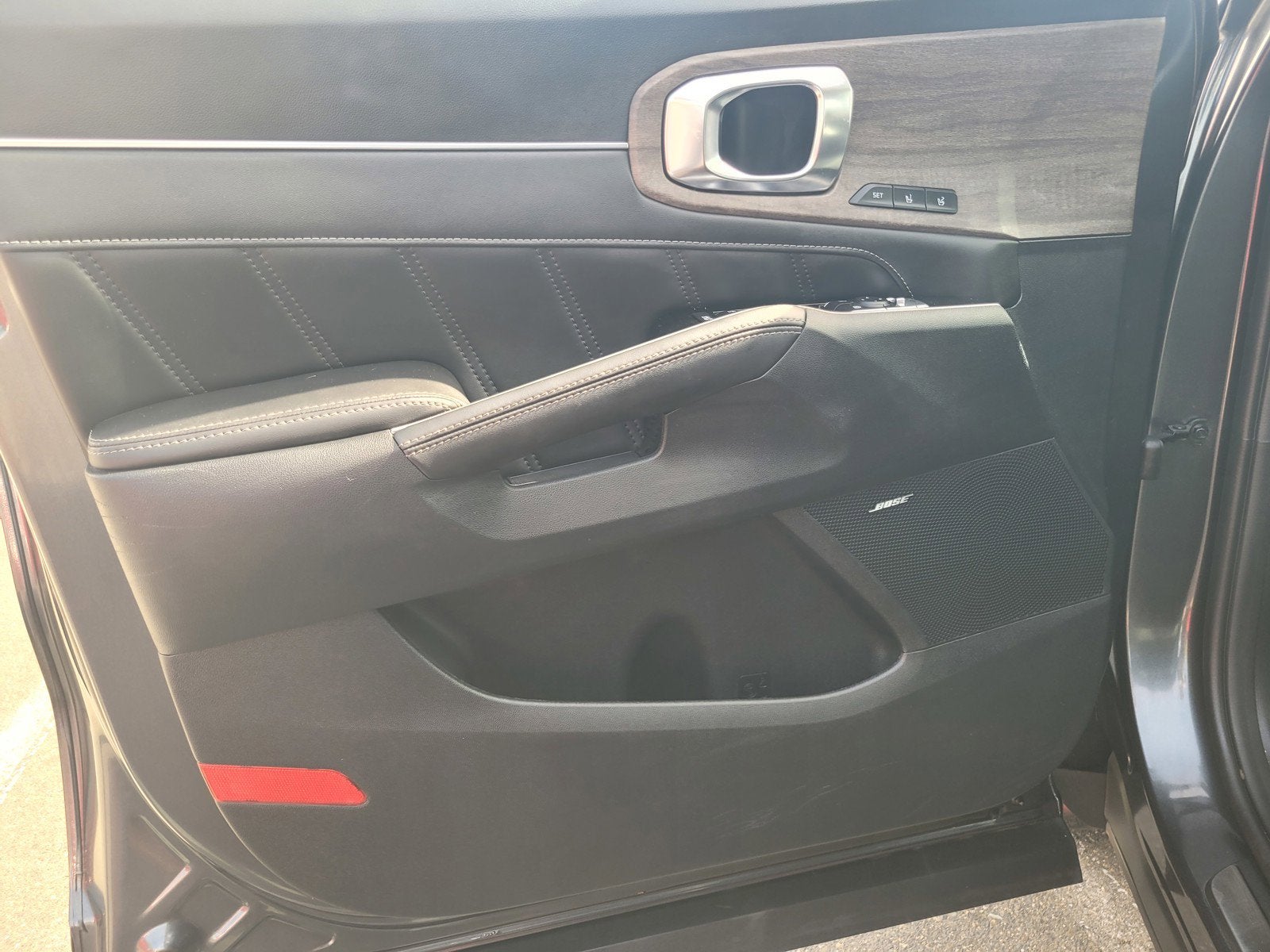 2023 Kia SORENTO Base