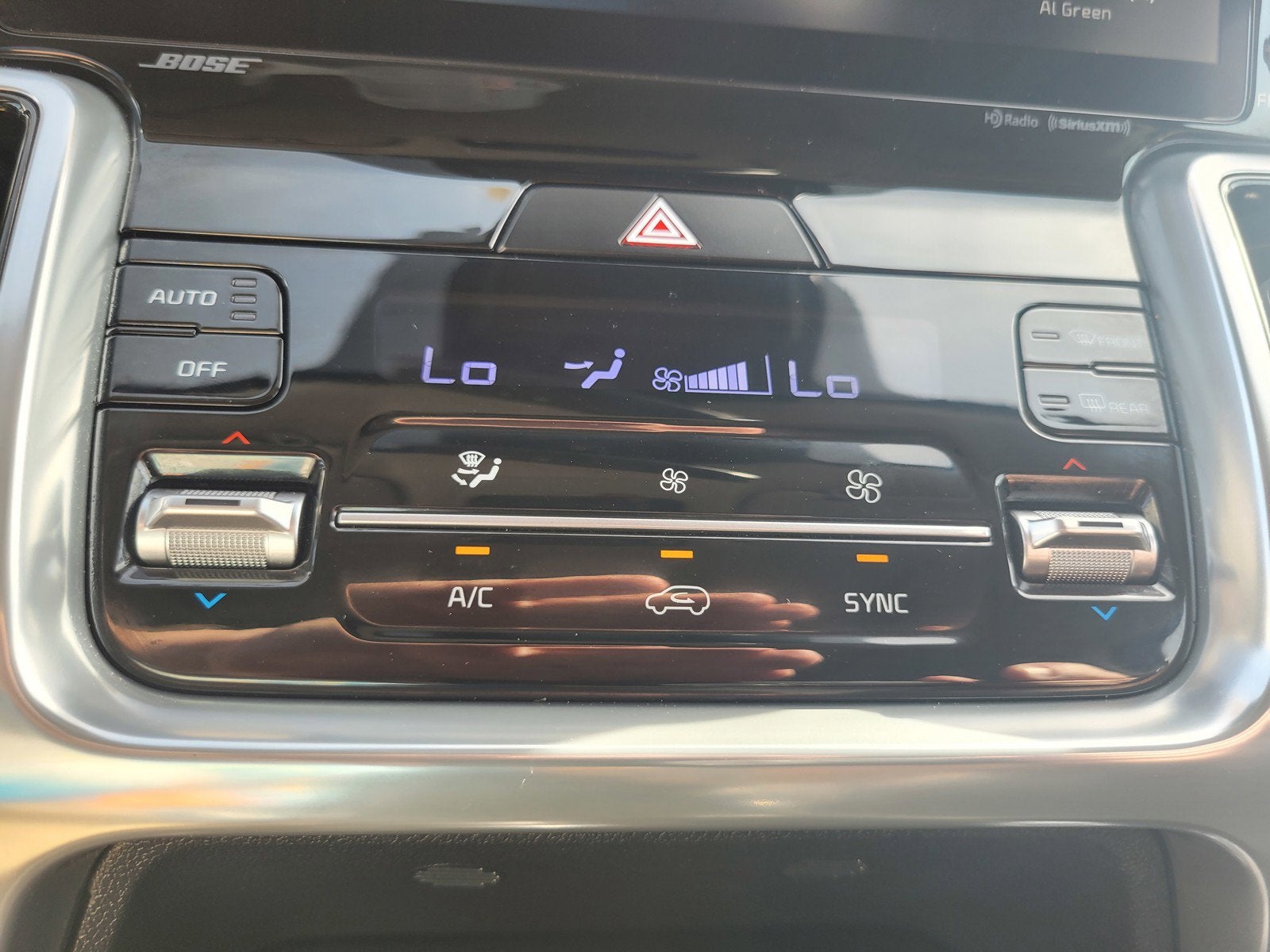 2023 Kia SORENTO Base