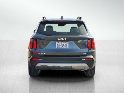 2023 Kia SORENTO Base